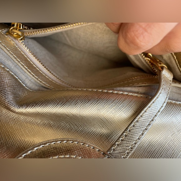 Tory Burch | Metallic Gold Leather Reva Chain Clutch w/ Dust Bag - Picture 13 of 17